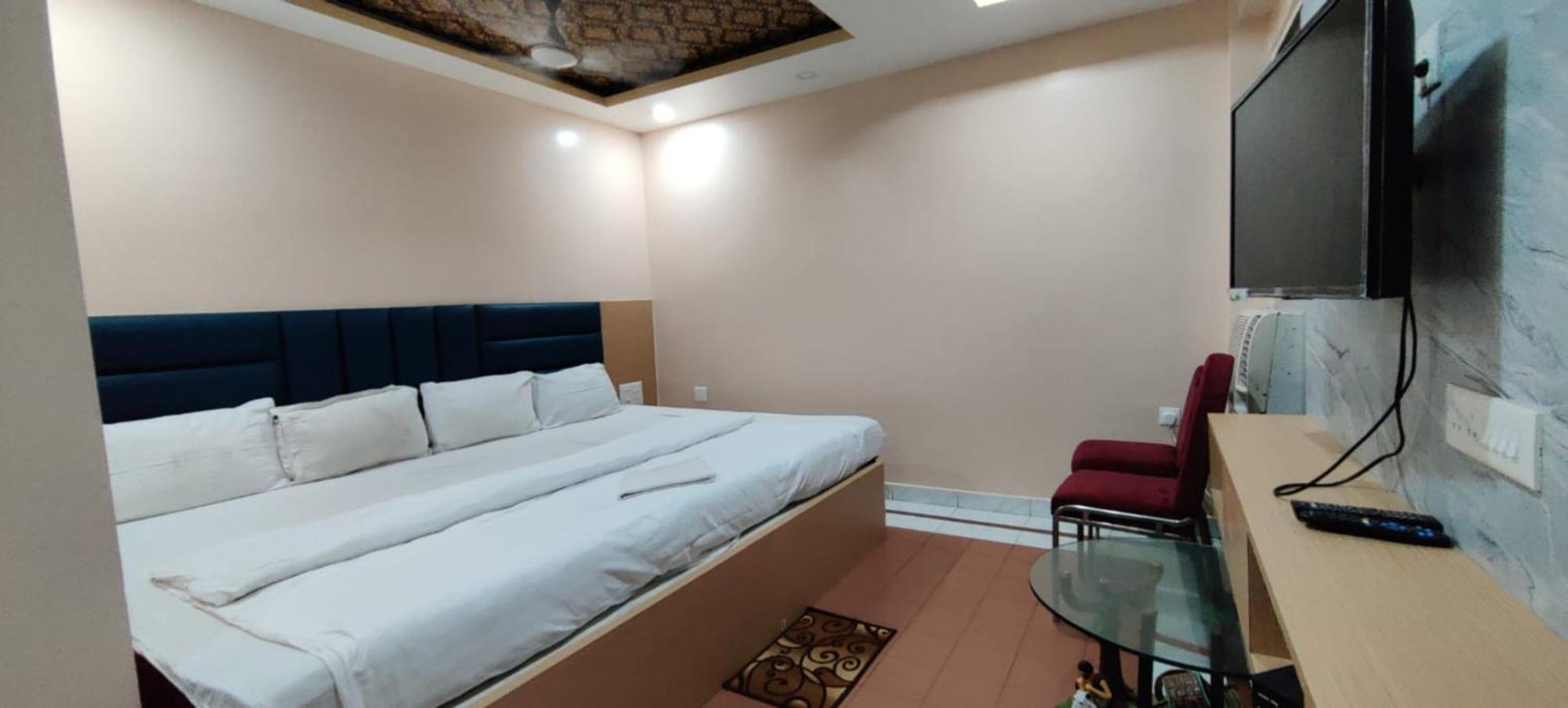 Hotel Ashray Puri Exterior foto
