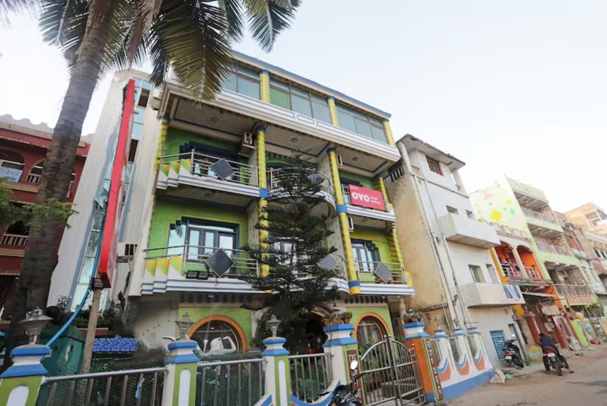 Hotel Ashray Puri Exterior foto